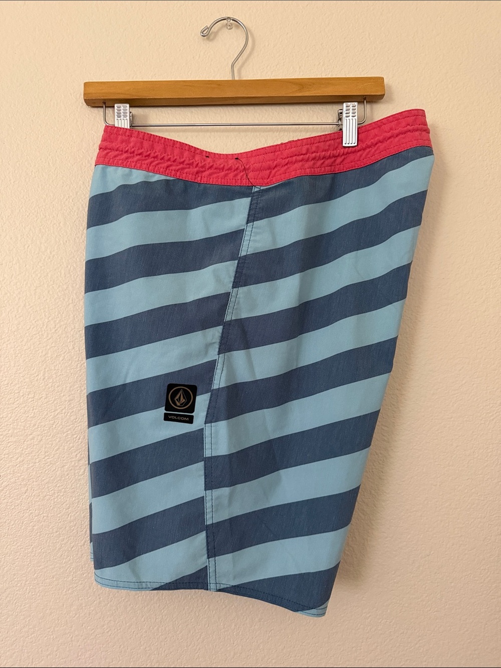 Volcom Navy & Light Blue Diagonal Stripe Boardshorts with Red Waistband 36
